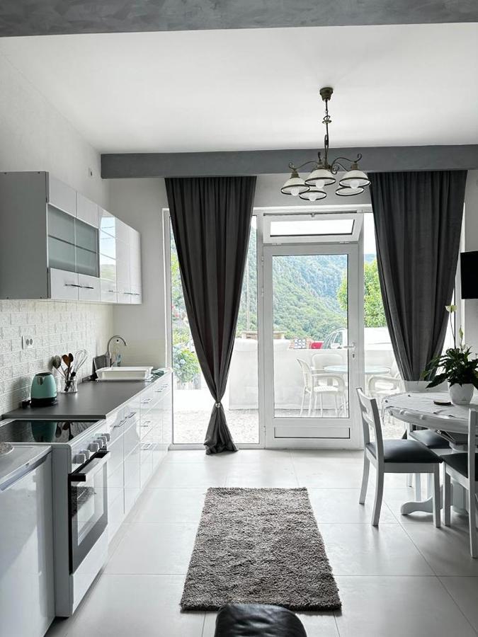 Apartments Boka Pearl Kotor Luaran gambar