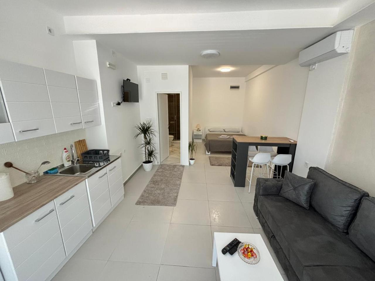 Apartments Boka Pearl Kotor Luaran gambar